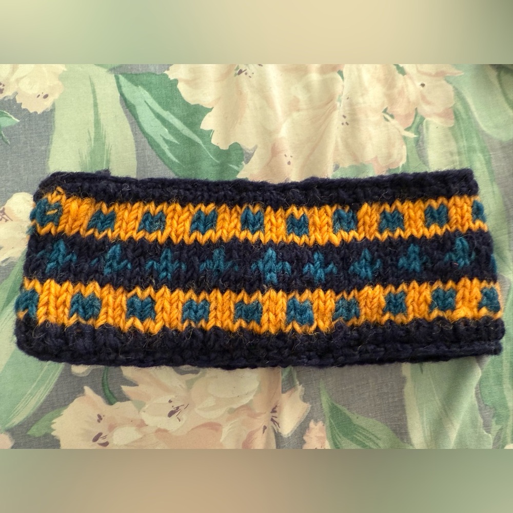 NWOT 100% Wool Headband Handmade in Nepal